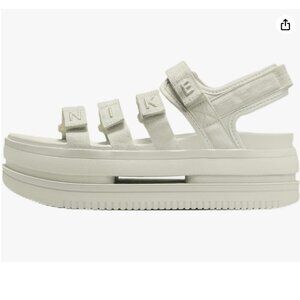 NWB Nike Icon Classic Platform Sandal